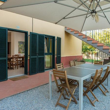 Agriturismo Le Vecchie Scuole Campiglia Marittima Exteriör bild