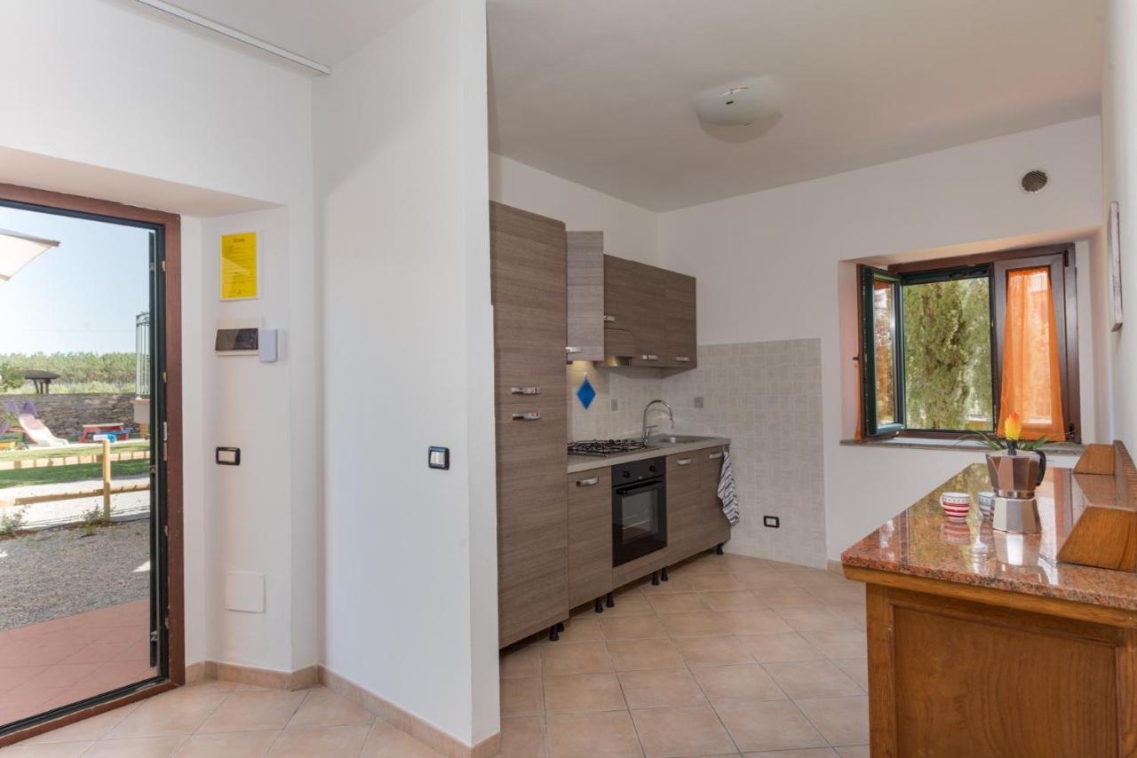Agriturismo Le Vecchie Scuole Campiglia Marittima Exteriör bild