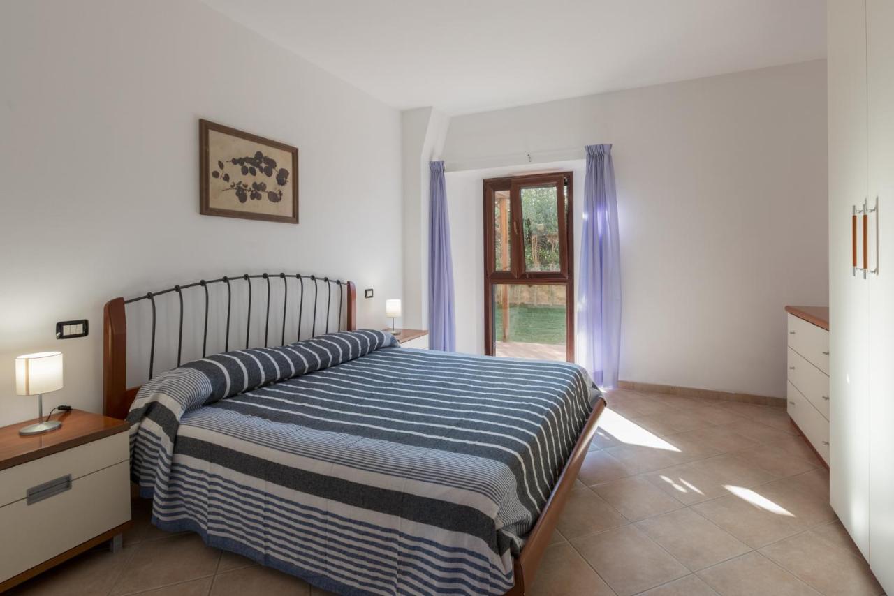 Agriturismo Le Vecchie Scuole Campiglia Marittima Exteriör bild