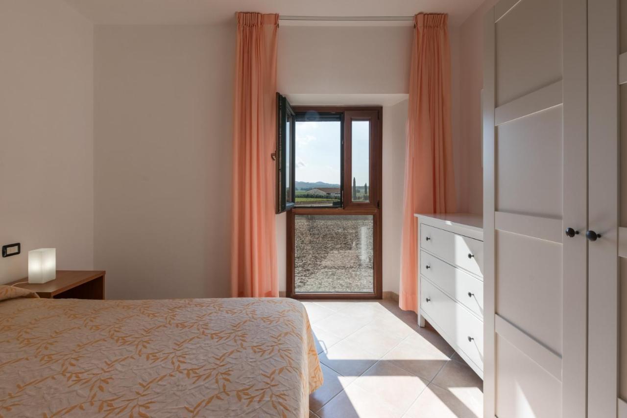 Agriturismo Le Vecchie Scuole Campiglia Marittima Exteriör bild